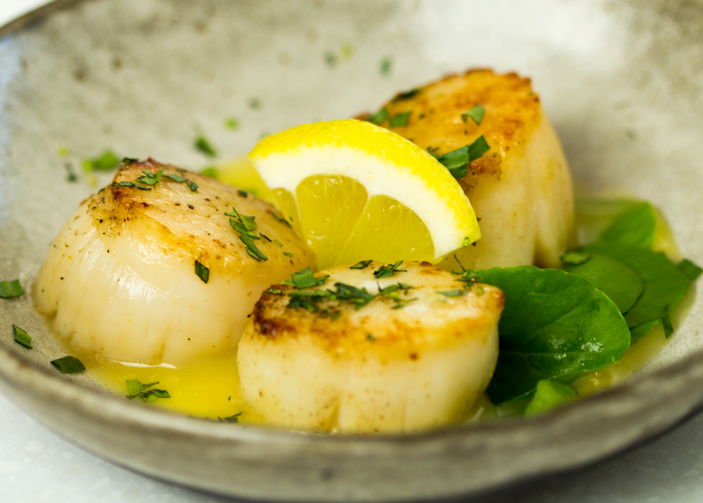 Scallops With Beurre Blanc